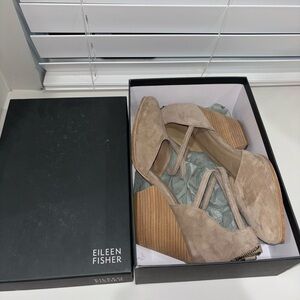 BRAND NEW IN BOX STILL NEVER WORN